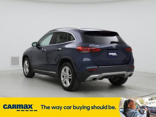 2021 Mercedes-Benz GLA 250