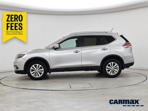 Silver 2015 Nissan Rogue SV