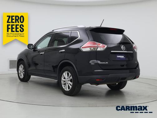 Black 2016 Nissan Rogue SV