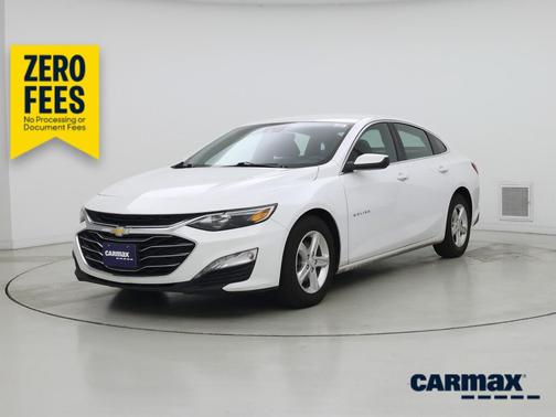 White 2023 Chevrolet Malibu 1LT