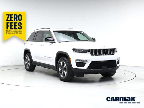 White 2022 Jeep Grand Cherokee 4xe