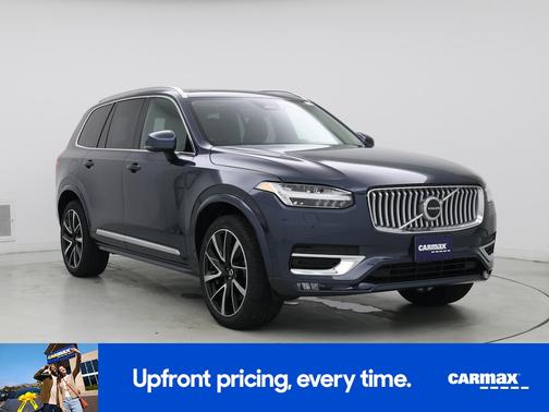 2023 Volvo XC90 B6 Plus