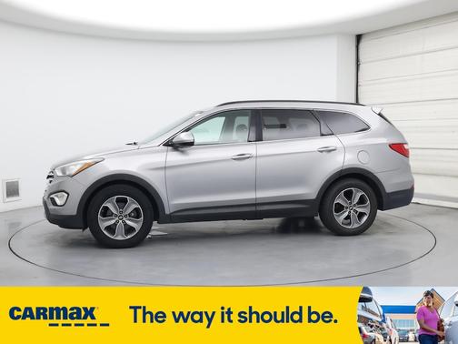 2016 Hyundai SANTA FE SE