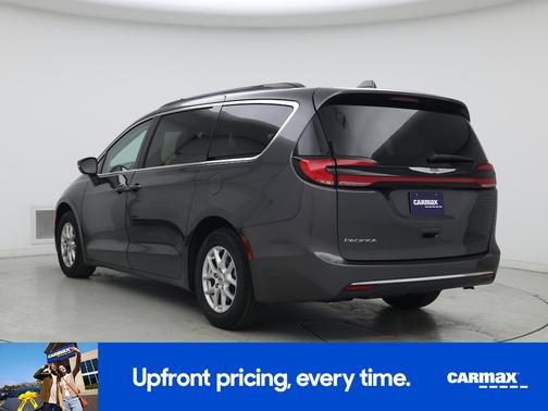 Gray 2022 Chrysler Pacifica Touring L