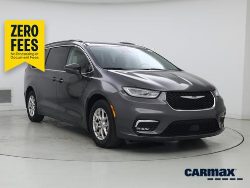 Gray 2022 Chrysler Pacifica Touring L