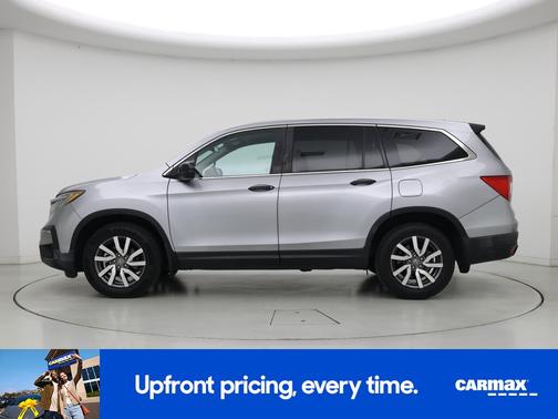 Silver 2019 Honda Pilot LX