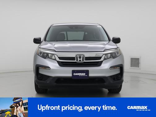 Silver 2019 Honda Pilot LX