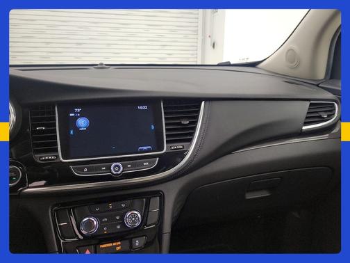 White 2018 Buick Encore Preferred