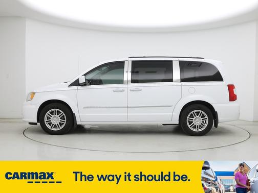 2015 Chrysler Town & Country Touring