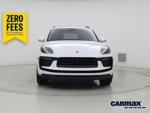 White 2022 Porsche Macan