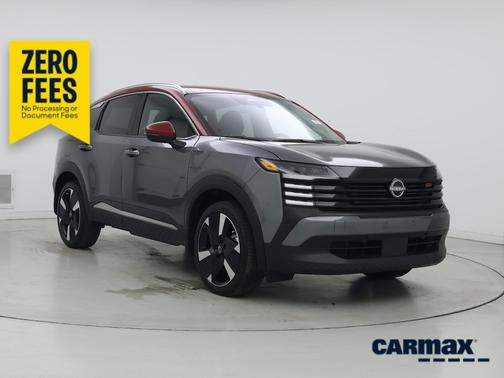 Gray 2025 Nissan Kicks SR