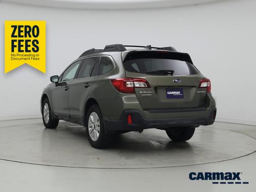 Green 2018 Subaru Outback 2.5I Premium