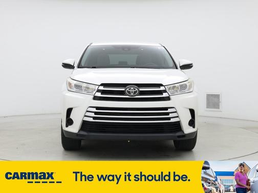 2017 Toyota Highlander LE