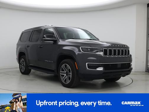 Gray 2024 Jeep Wagoneer