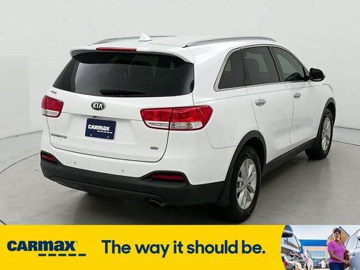 2017 Kia Sorento LX