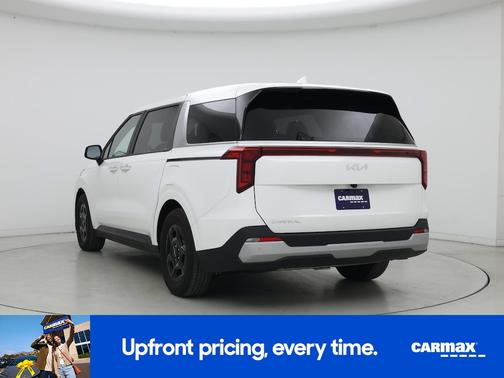White 2025 Kia Carnival LXS