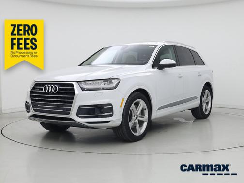 White 2019 Audi Q7 Prestige