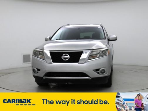 2015 Nissan Pathfinder SV