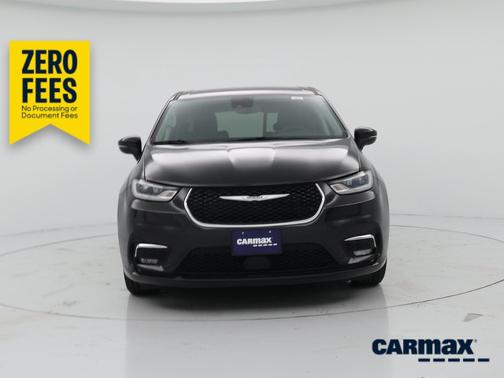 Black 2023 Chrysler Pacifica Touring L