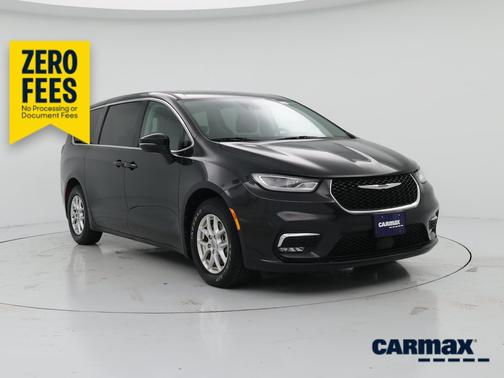 Black 2023 Chrysler Pacifica Touring L