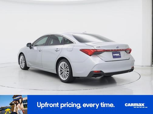 Silver 2020 Toyota Avalon Hybrid Limited