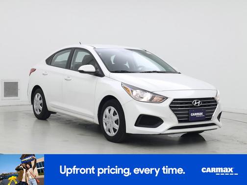 White 2020 Hyundai Accent SE