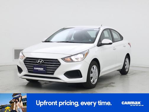 White 2020 Hyundai Accent SE