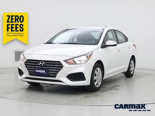 White 2020 Hyundai Accent SE