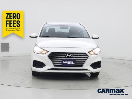 White 2020 Hyundai Accent SE