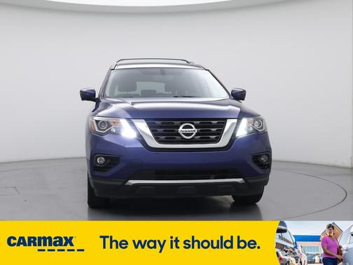 2018 Nissan Pathfinder Platinum