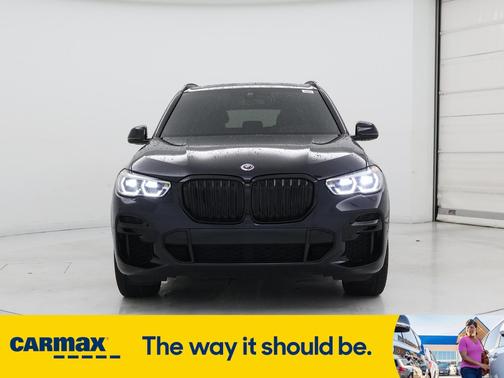 2022 BMW X5 M50i