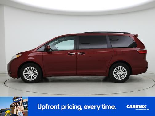 2017 Toyota Sienna XLE