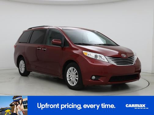 2017 Toyota Sienna XLE