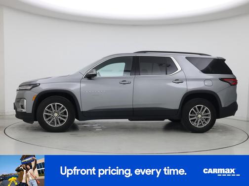Gray 2023 Chevrolet Traverse LT Leather