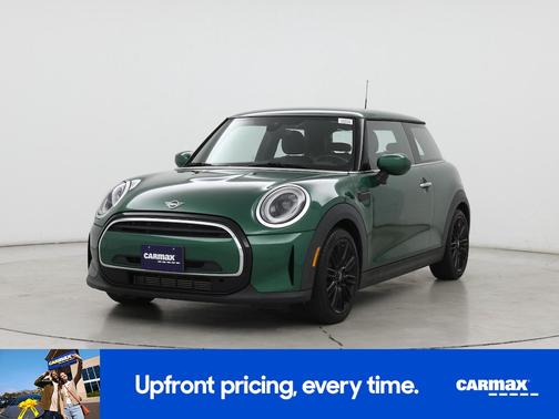 Green 2022 MINI Hardtop Oxford Edition