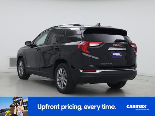 Black 2022 GMC Terrain SLT