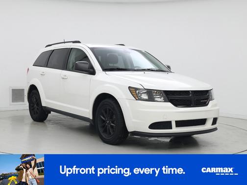 White 2020 Dodge Journey SE