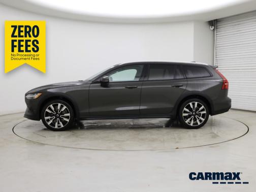 Gray 2022 Volvo V60 Cross Country T5