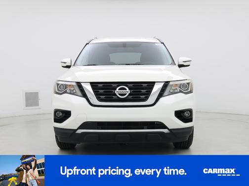 2020 Nissan Pathfinder SV