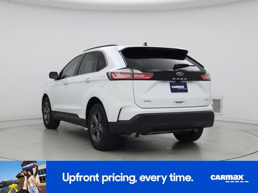 White 2022 Ford Edge SEL