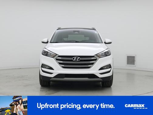 White 2018 Hyundai TUCSON Limited