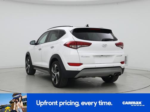 White 2018 Hyundai TUCSON Limited