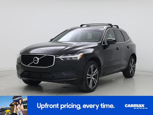 Black 2020 Volvo XC60 T5 Momentum