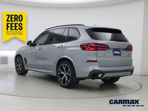 Gray 2024 BMW X5 xDrive40i