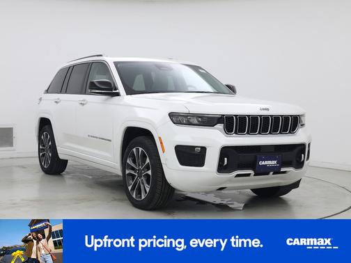 White 2023 Jeep Grand Cherokee Overland