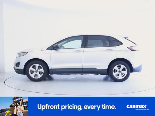 Silver 2017 Ford Edge SE