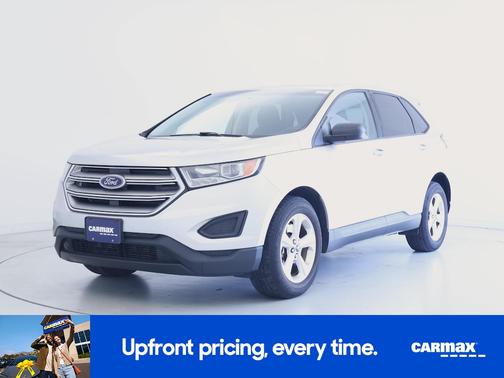 Silver 2017 Ford Edge SE