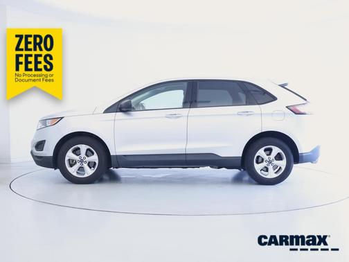 Silver 2017 Ford Edge SE