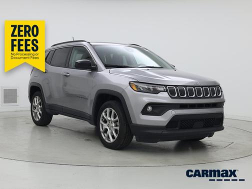 Silver 2022 Jeep Compass Latitude Lux