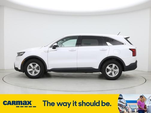 2022 Kia Sorento LX